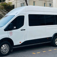 Xe Limousine 10 chỗ 