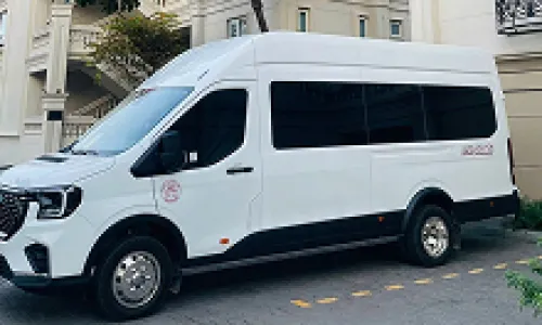 Xe Limousine 10 chỗ 