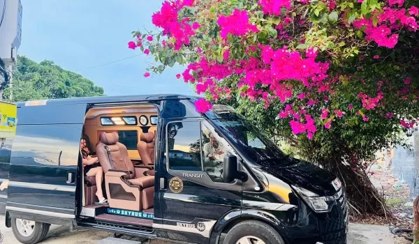 xe du lịch 16 chỗ