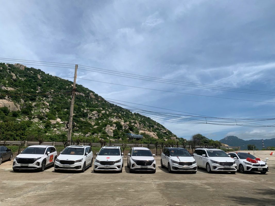 Đội Ngũ Lái Xe Chuyên Nghiệp