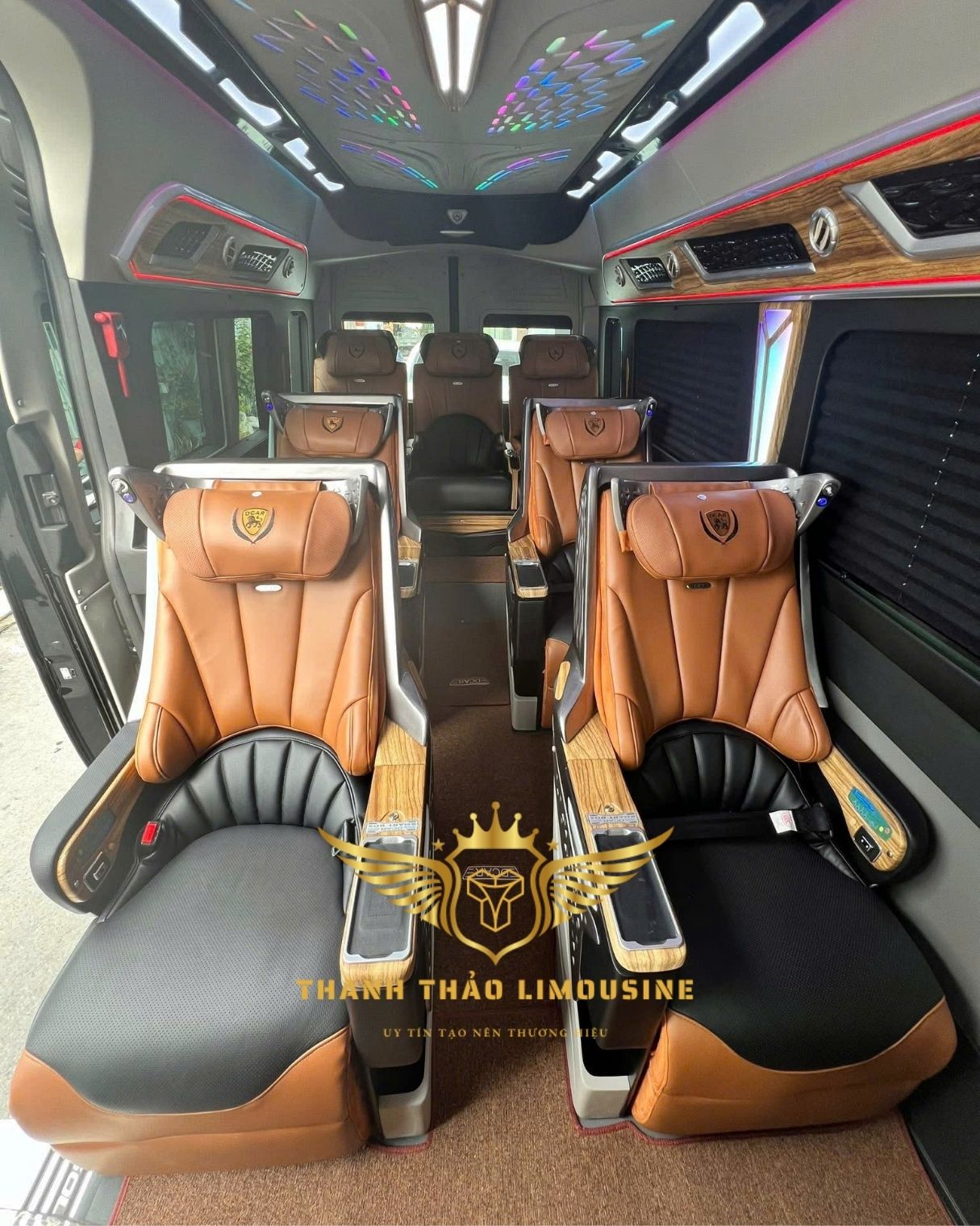 Lựa chọn xe 16 chỗ và 29 chỗ: Giải pháp linh hoạt cho đoàn đông