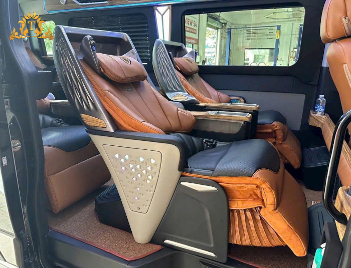 Trải Nghiệm Bên Trong Cabin Limousine – Tiêu Chuẩn Vượt Mong Đợi