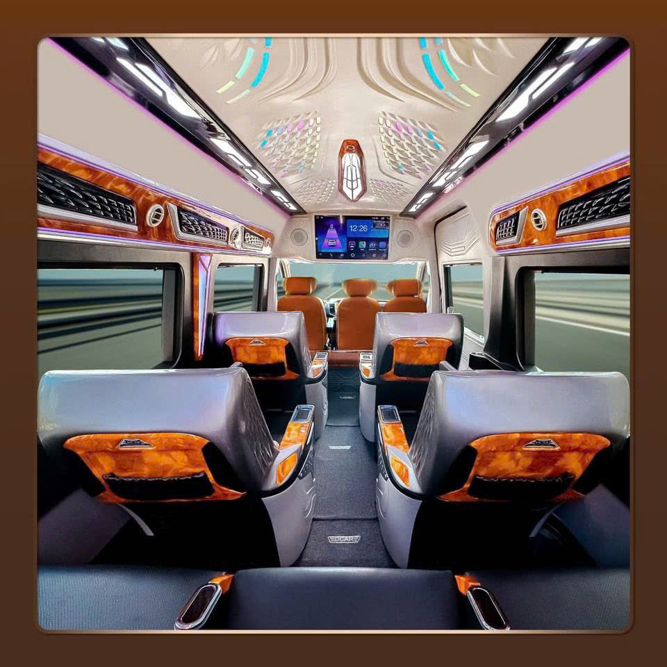 Thuê xe Limousine đưa đón sân bay cao cấp