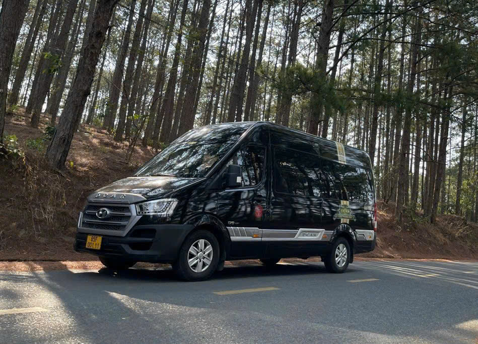 Thuê xe Limousine đi tour Đà Lạt