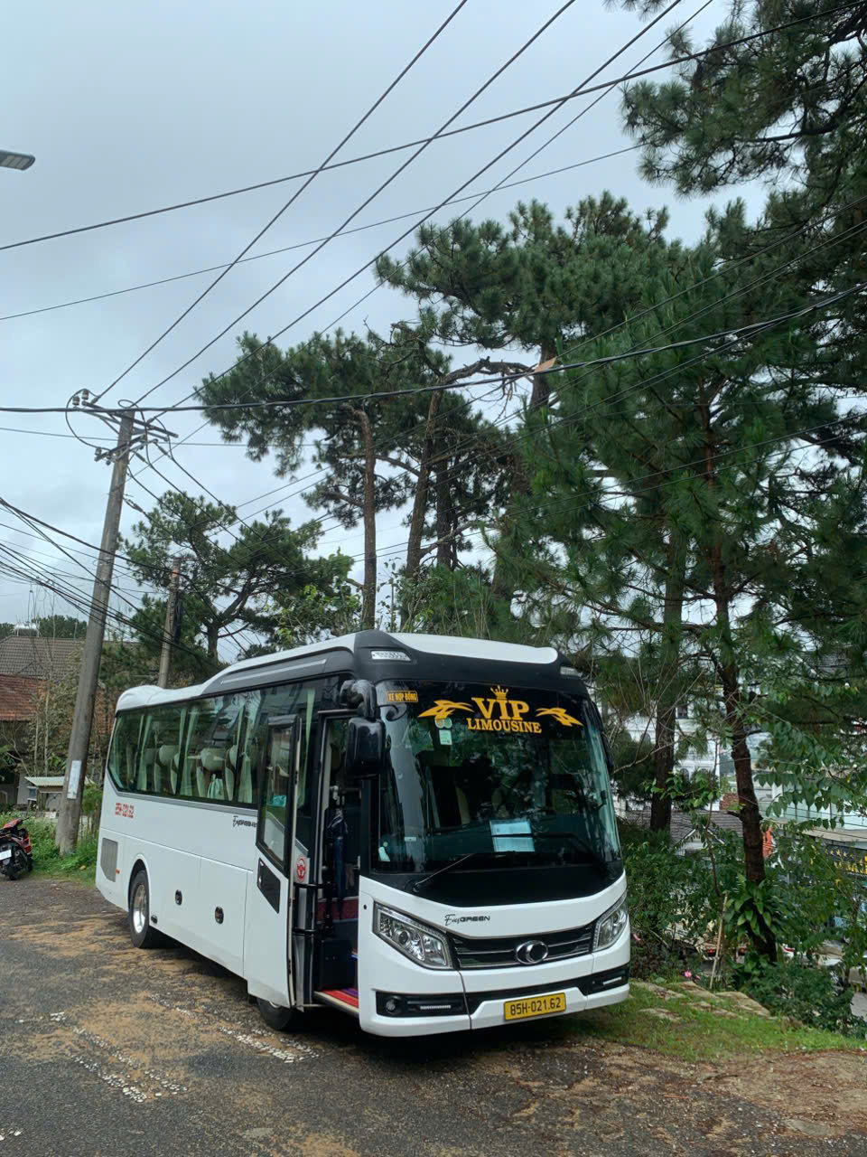 Thuê Xe Limousine Đi Tour Trọn Gói