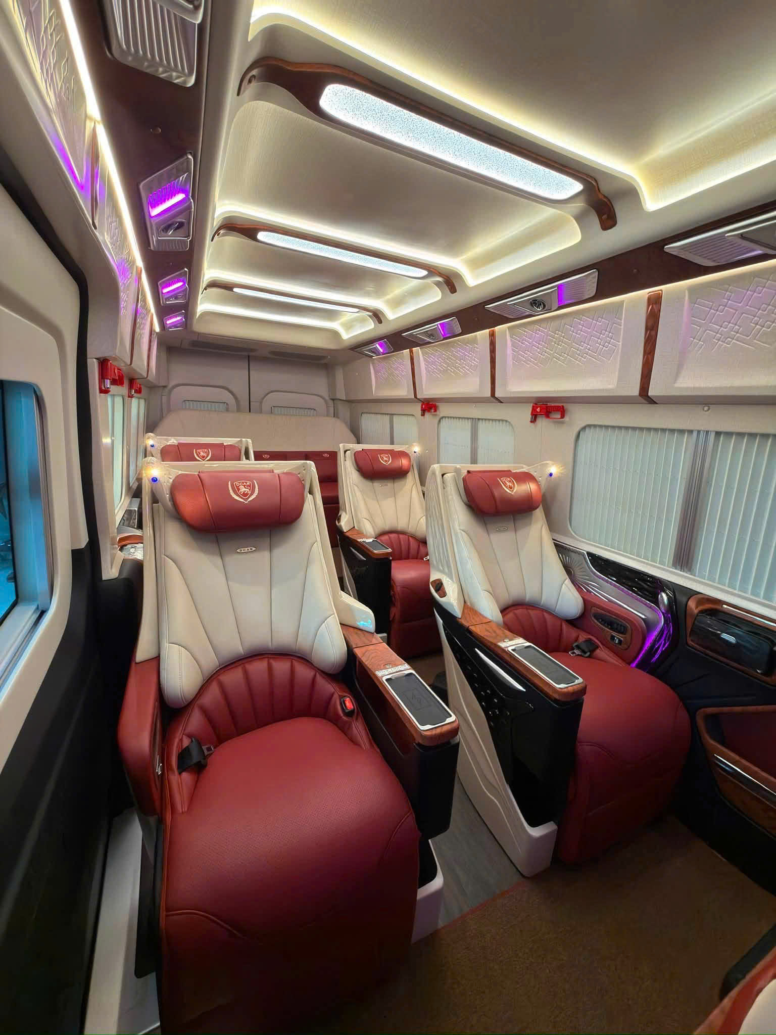 Bảng giá thuê xe Limousine Sài Gòn đi Cam Ranh