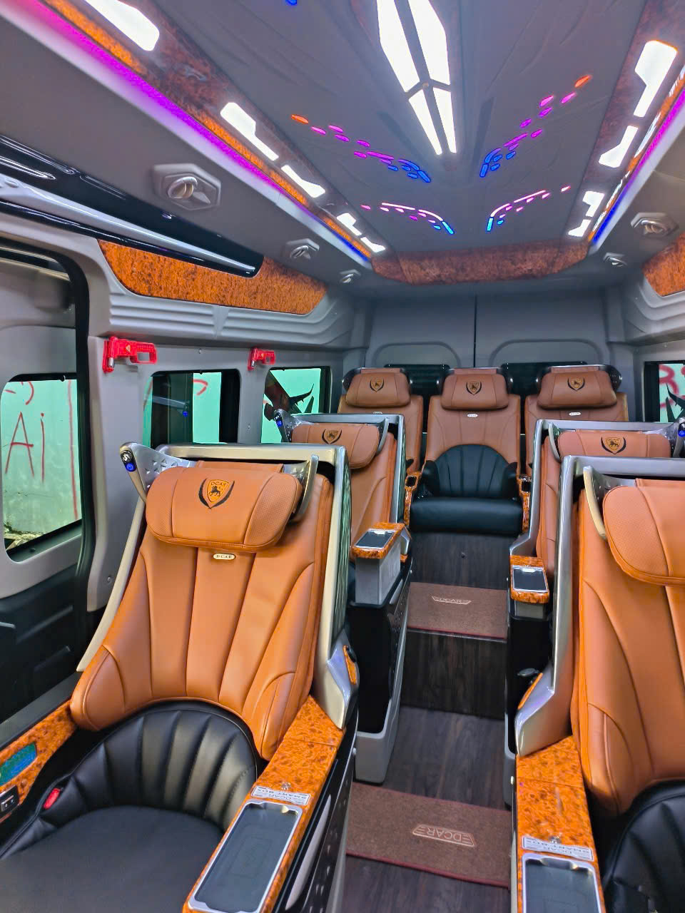 Bảng giá thuê xe Limousine Sài Gòn đi Cam Ranh