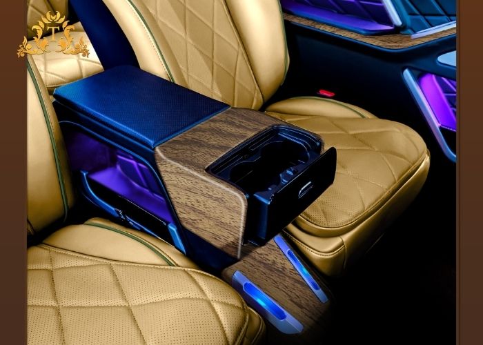 Giá thuê xe limousine đã gồm phí đưa đón tận nơi Sài Gòn