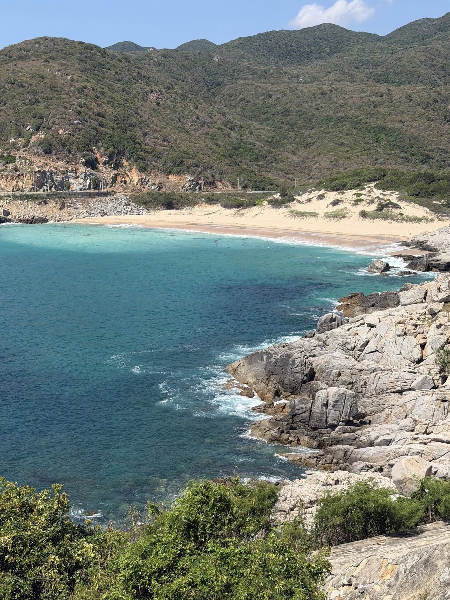 Biển Vĩnh Hy Ninh Thuận