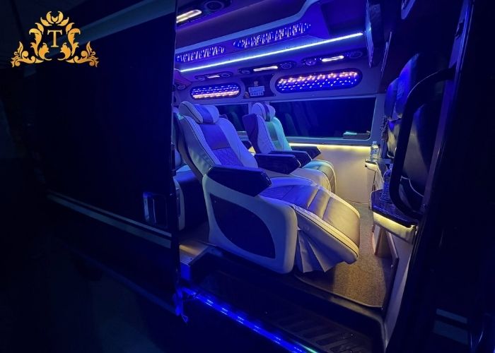 Thanh Thảo Limousine – Nền tảng đặt thuê xe limousine online uy tín