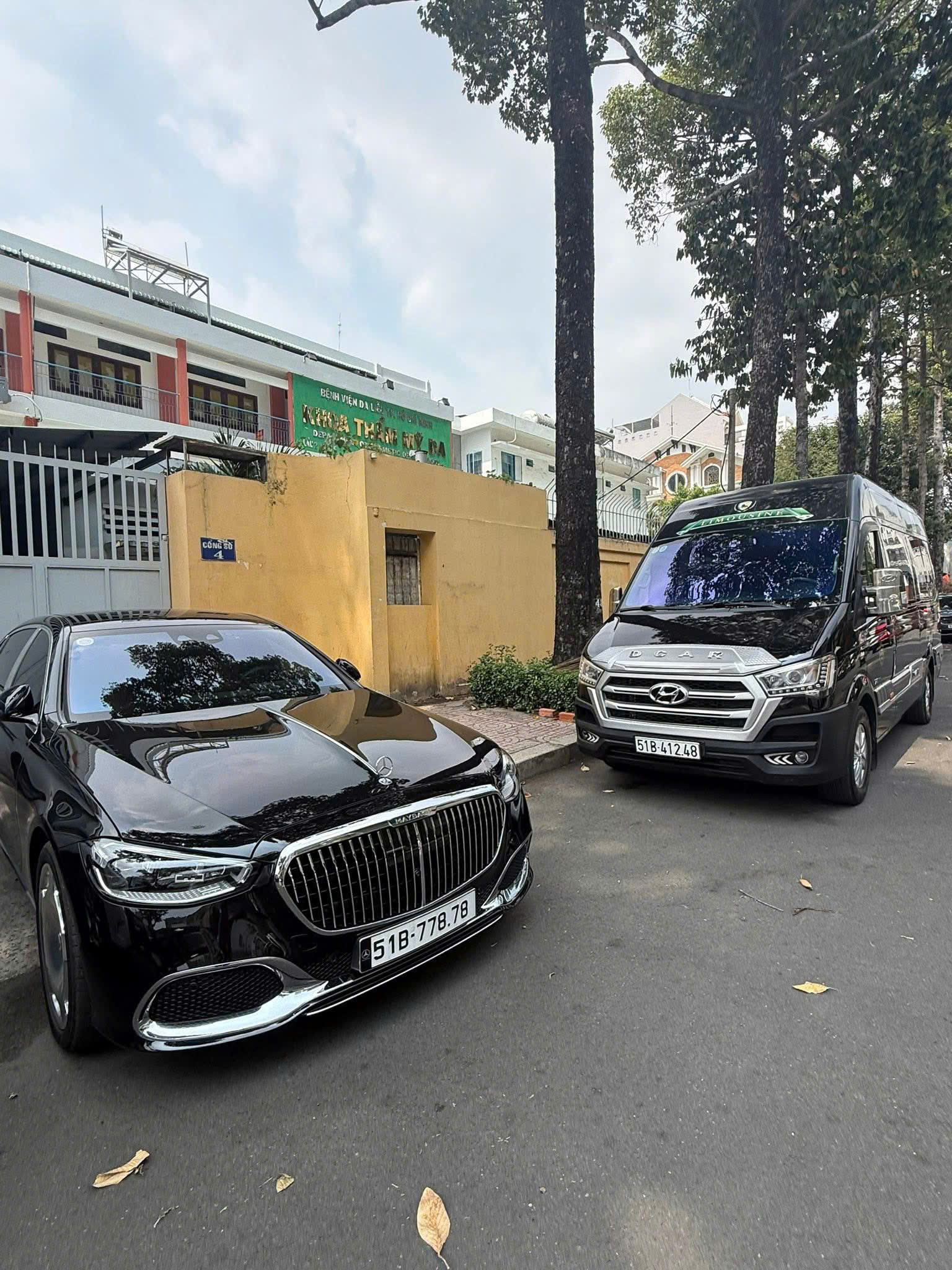 Đặt thuê xe limousine Vĩnh Hy - Sài Gòn đơn giản