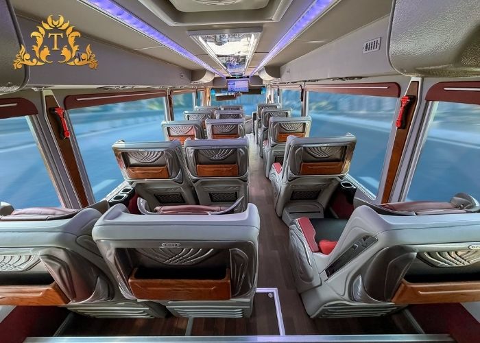 Trang bị cao cấp khi thuê xe limousine của Dịch vụ thuê xe đi Vĩnh Hy từ Sài Gòn uy tín