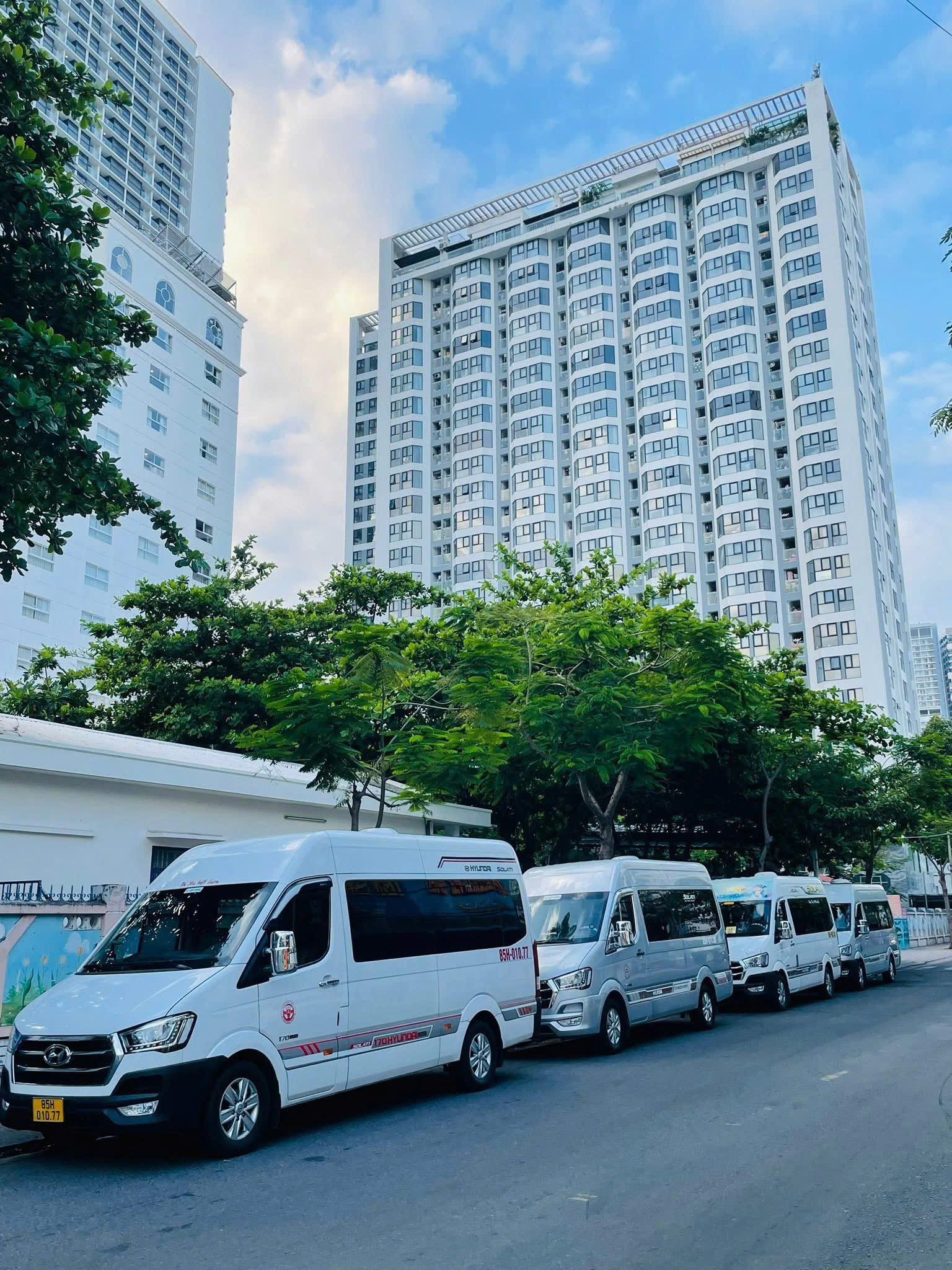 Dịch vụ xe Limousine Sài Gòn đi Cam Ranh
