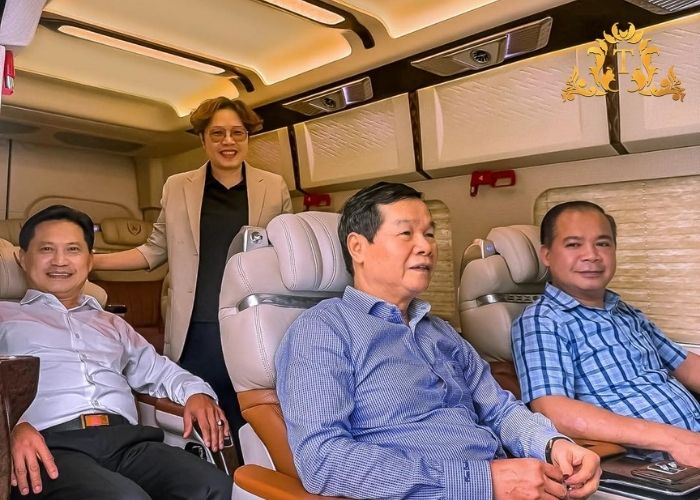 Dịch vụ thuê xe limousine đón trả tận nơi, tiết kiệm giờ vàng ngọc