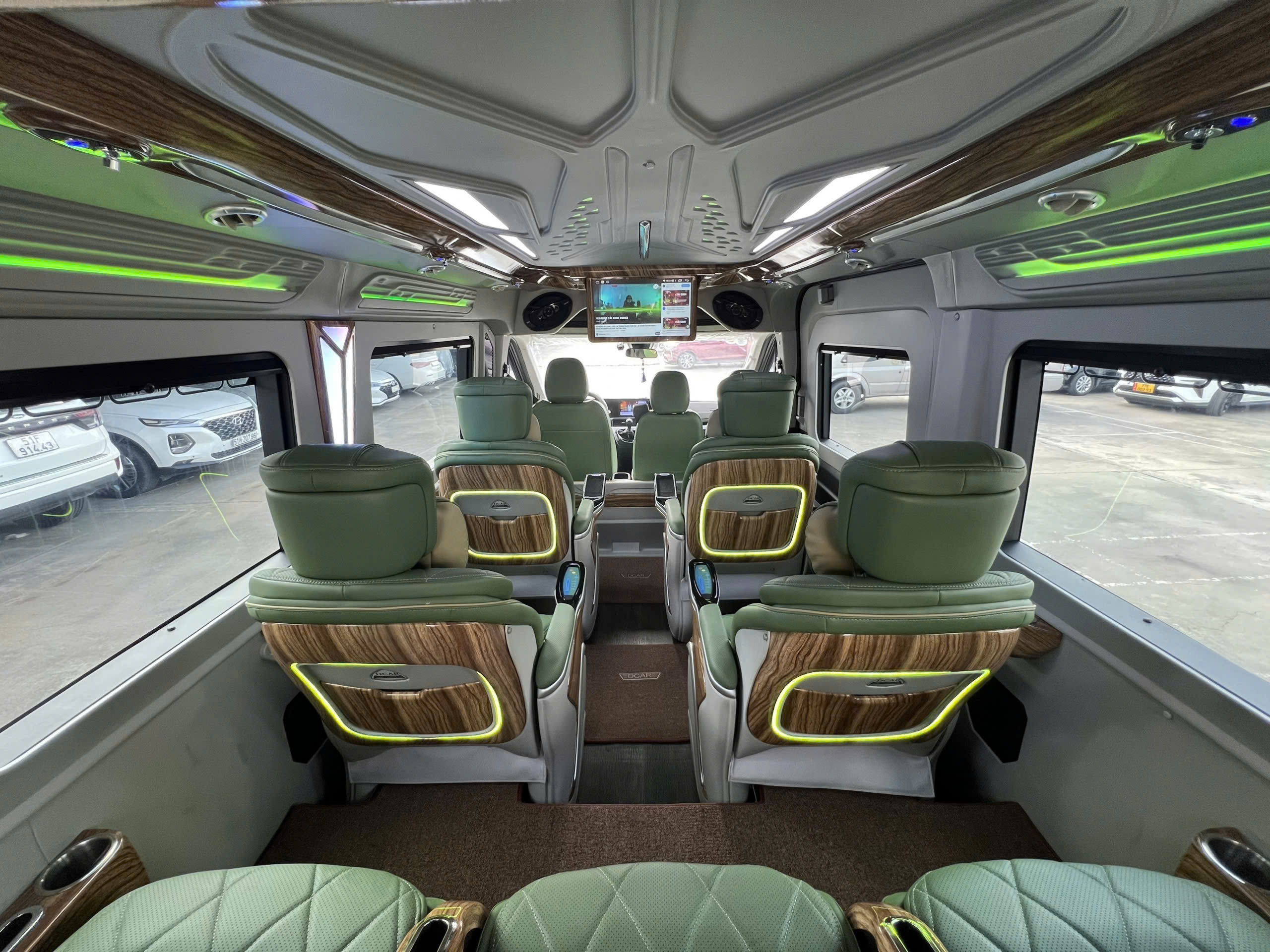 Limousine giá rẻ không ghép