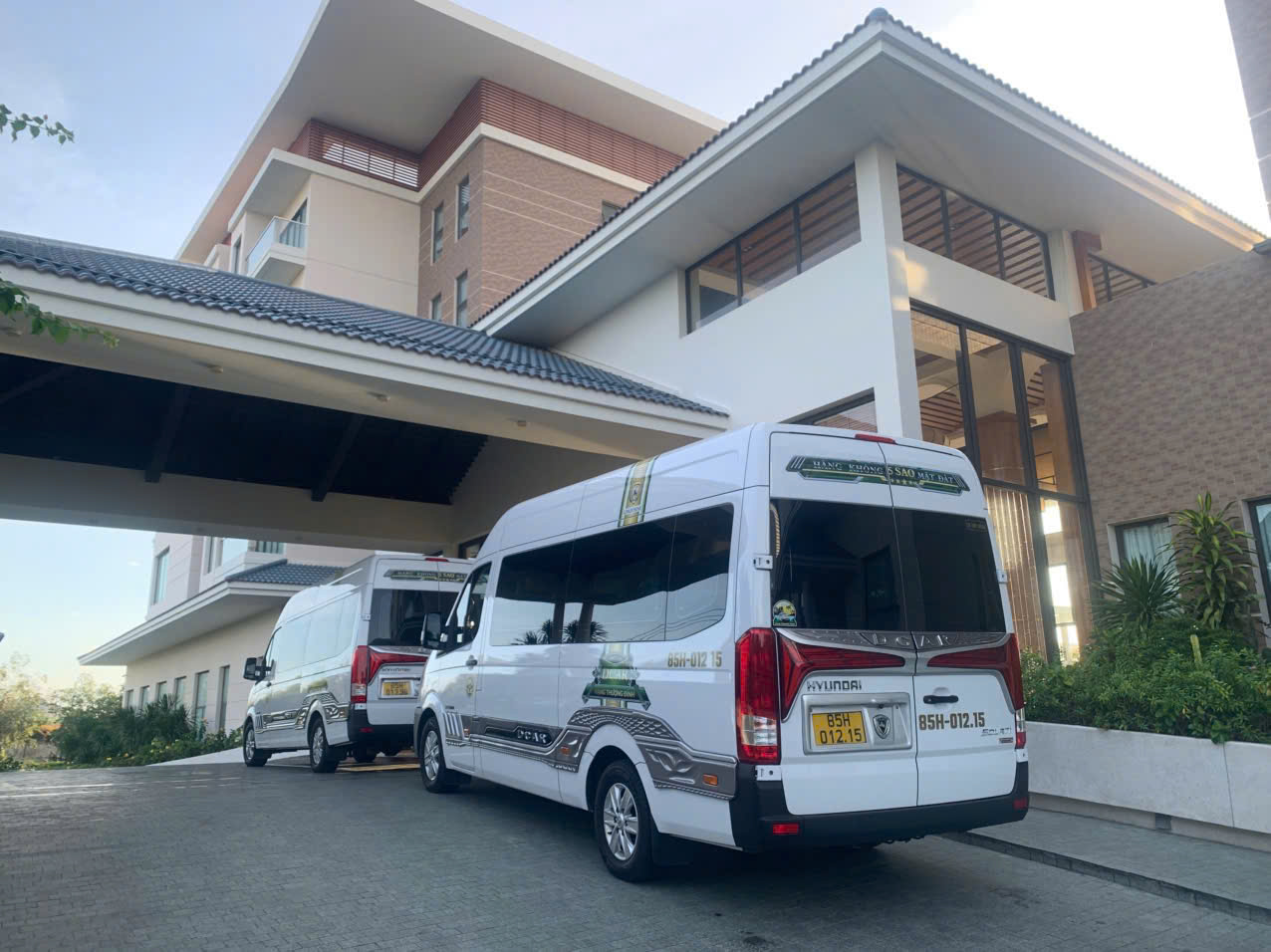 Limousine Vĩnh Hy đi Sài Gòn