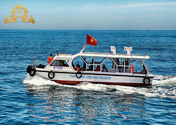 Các lợi ích nổi bật về tiện ích khi thuê xe limousine Sài Gòn Vĩnh Hy