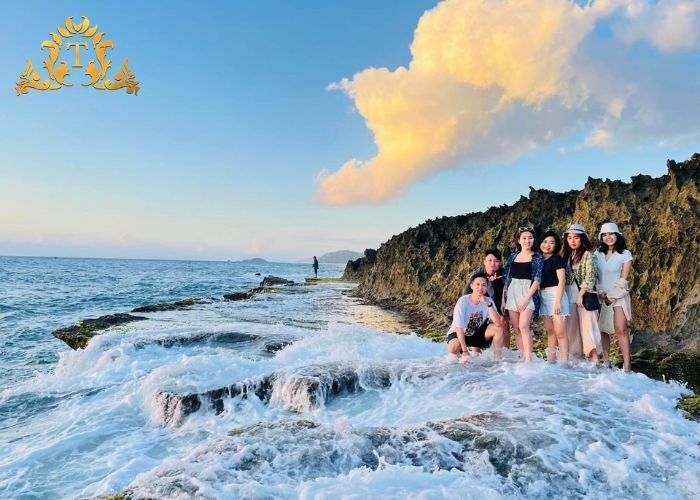 Những lợi ích vàng khi chọn thuê xe limousine Thanh Thảo cho gia đình