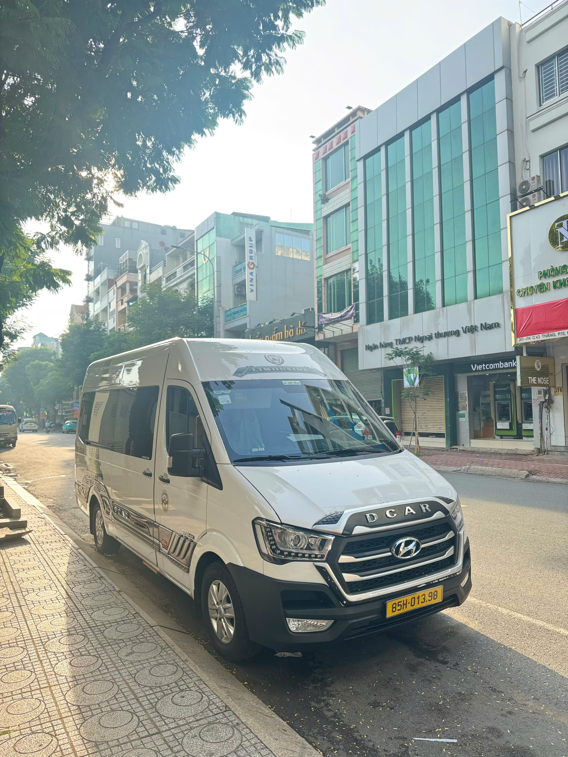 Thuê Limousine cho gia đình đi Sài Gòn