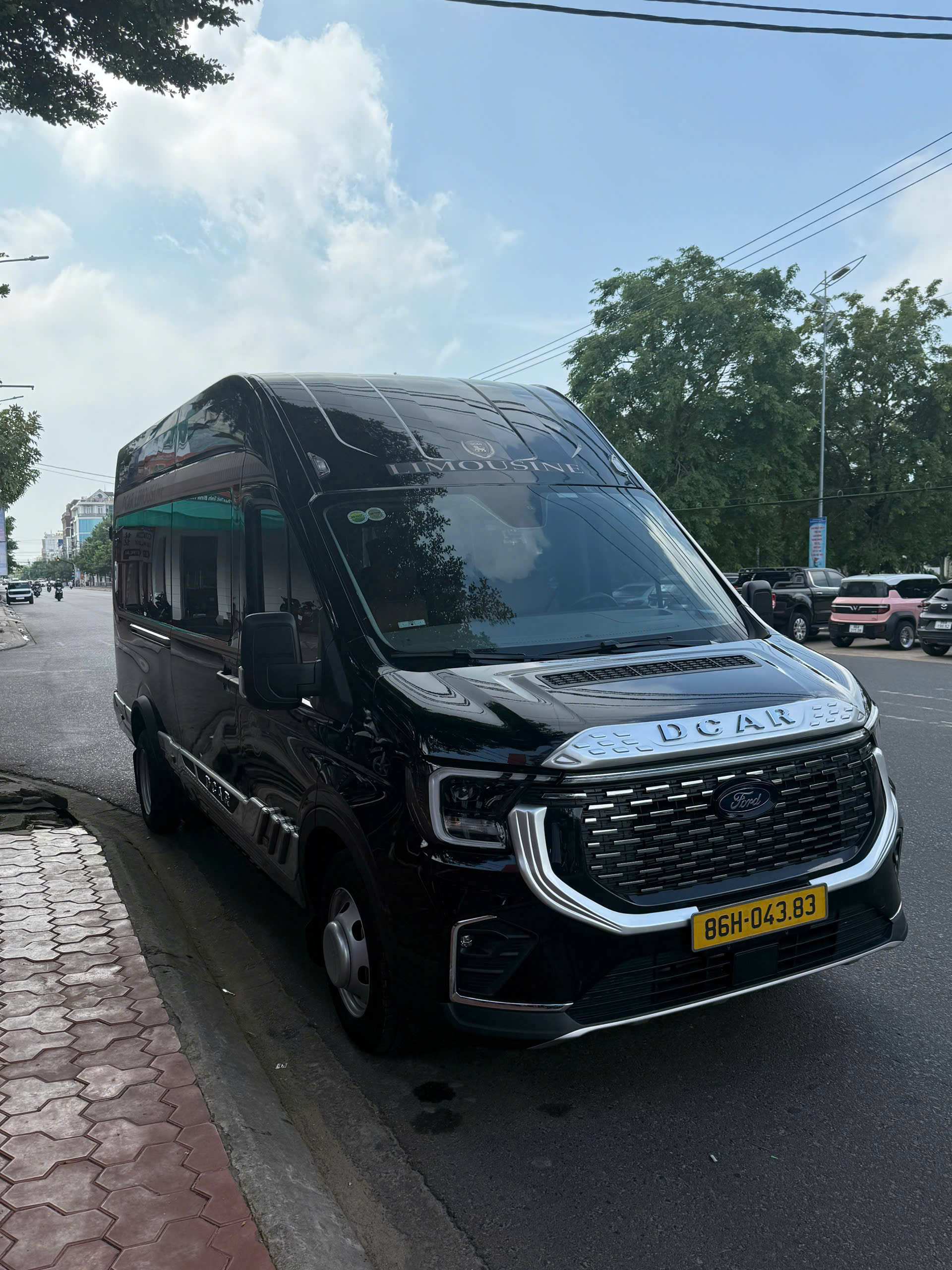 Thuê limousine Ninh Thuận Sài Gòn đi tỉnh