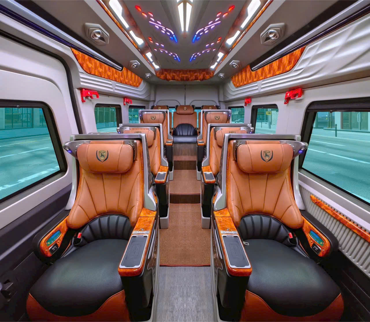 Thuê xe 12 chỗ Limousine HCM đi Cam Ranh uy tín