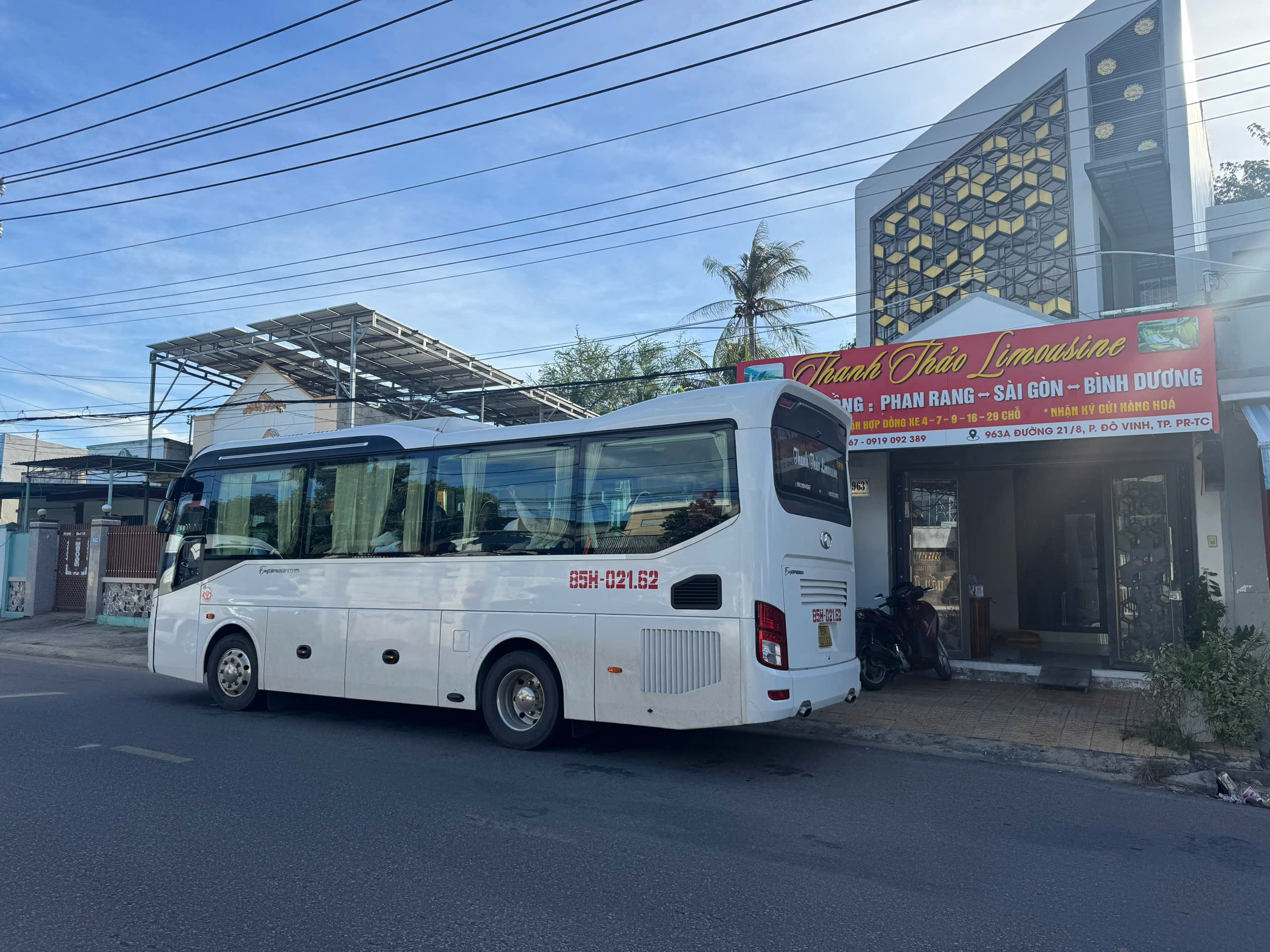 Nhà xe 29 chỗ tại Phan Rang