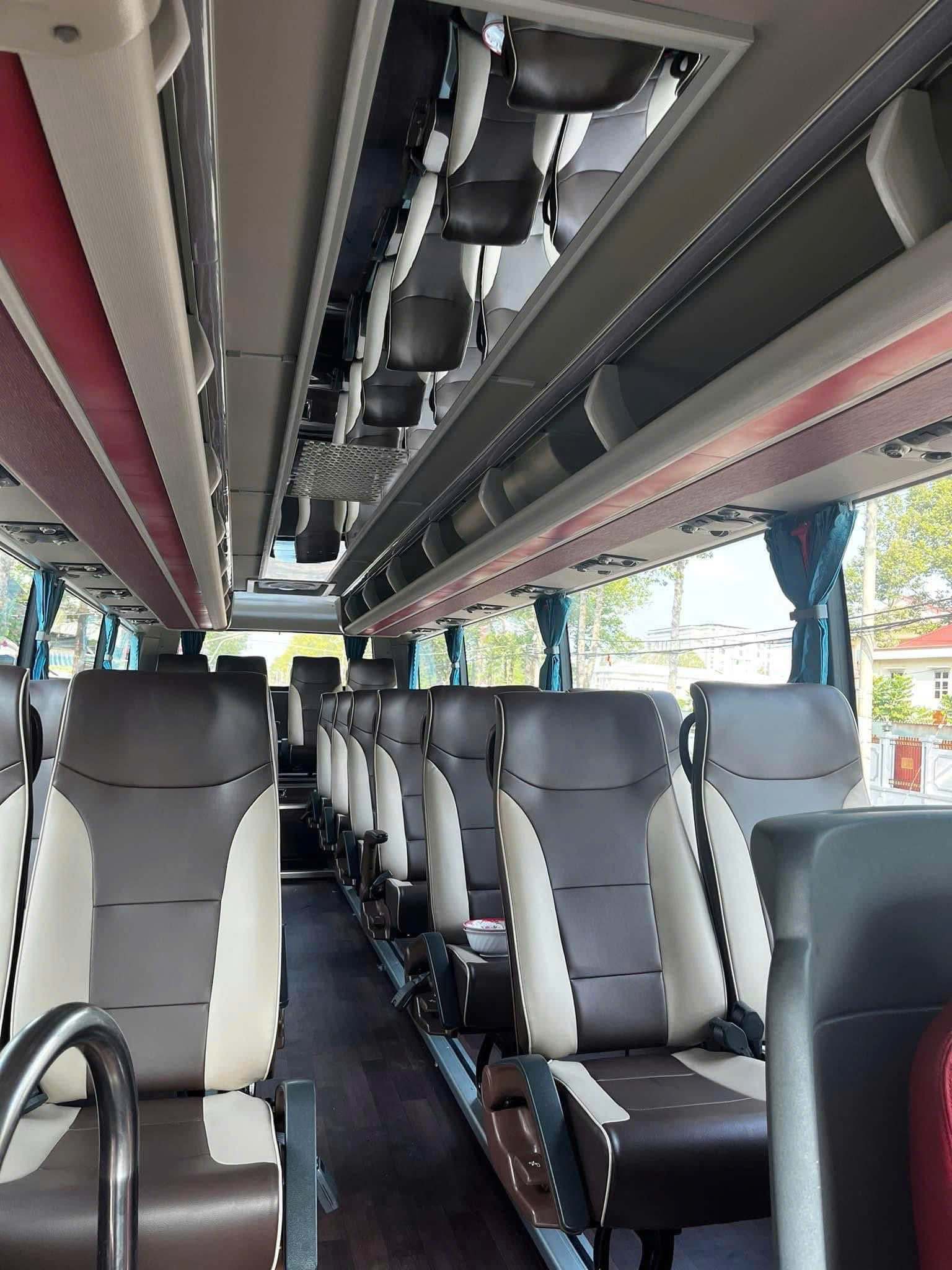 Thuê xe 29 chỗ có tài xế Phan Rang