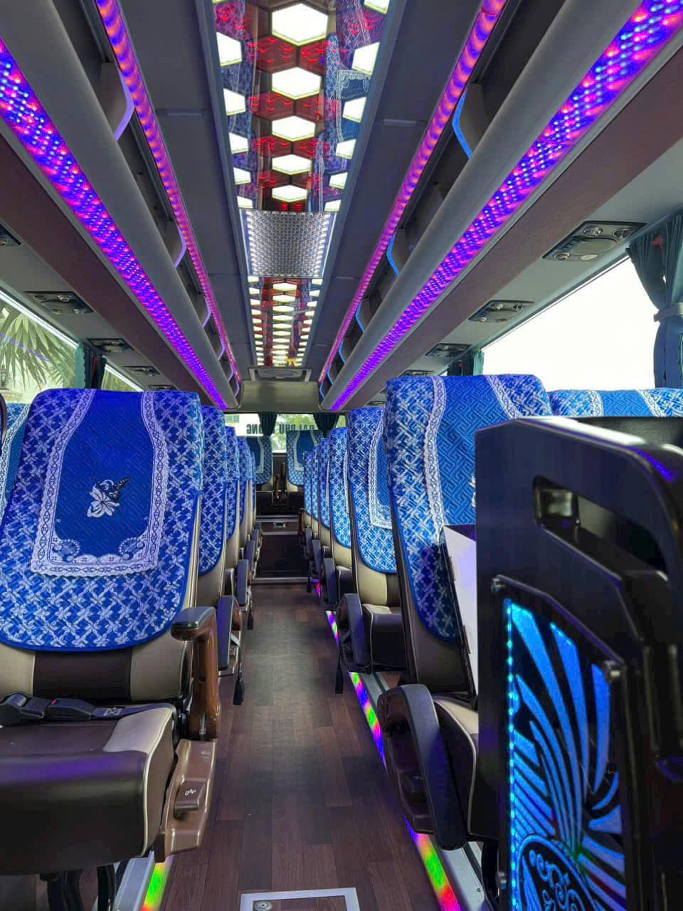 Thuê xe 29 chỗ Phan Rang đi Miền Trung