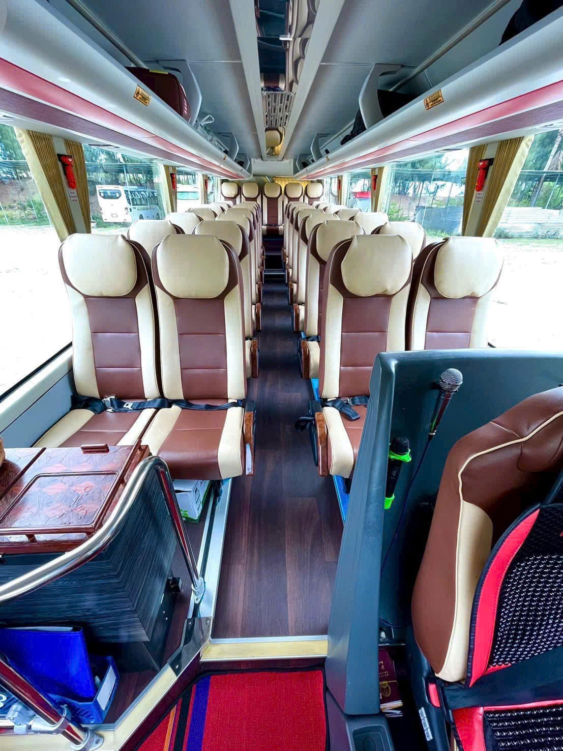 Thuê xe 29 chỗ Phan Rang đi sân bay Cam Ranh giá tốt