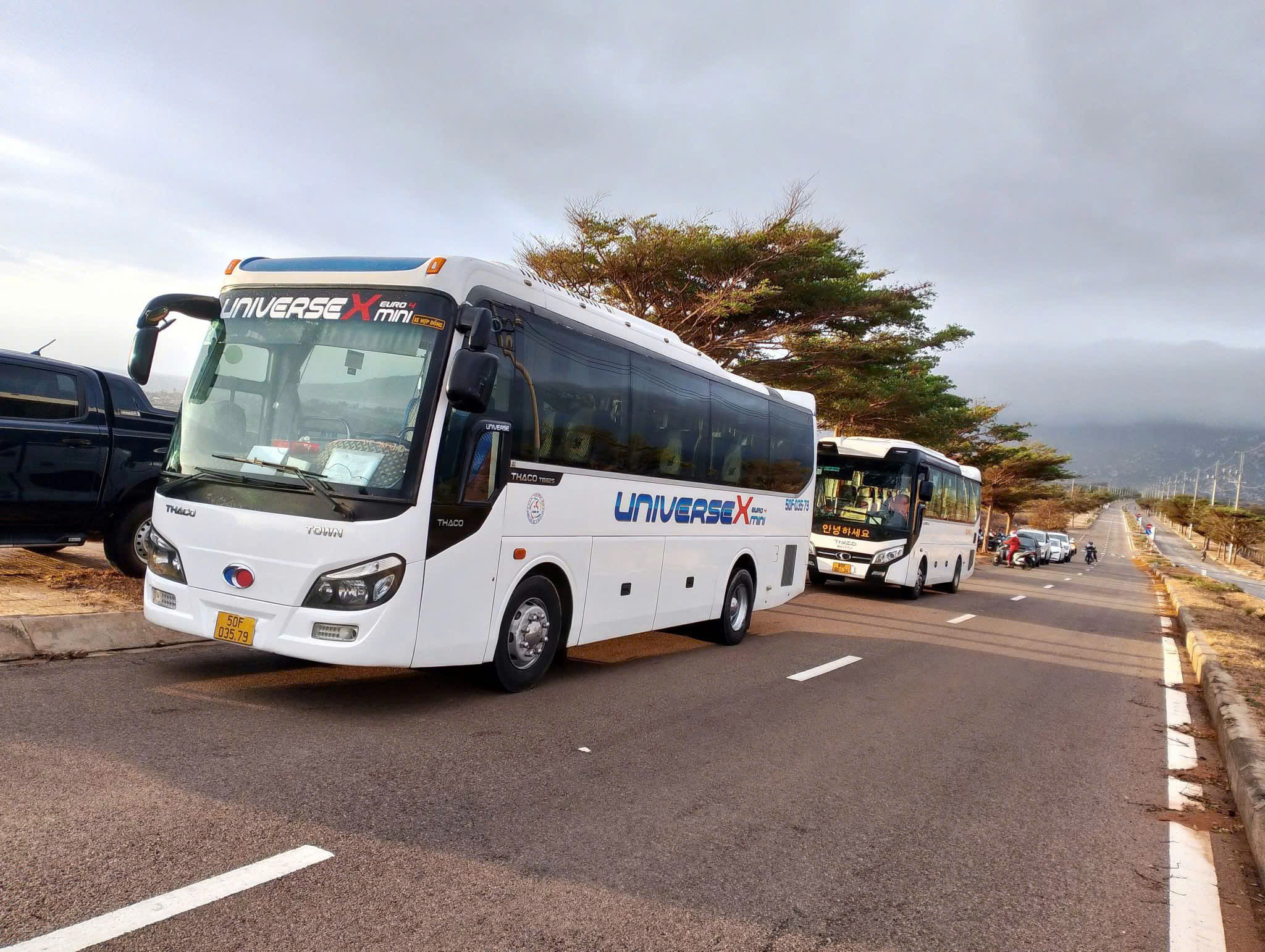 Thuê xe 29 chỗ Phan Rang đi tour biển