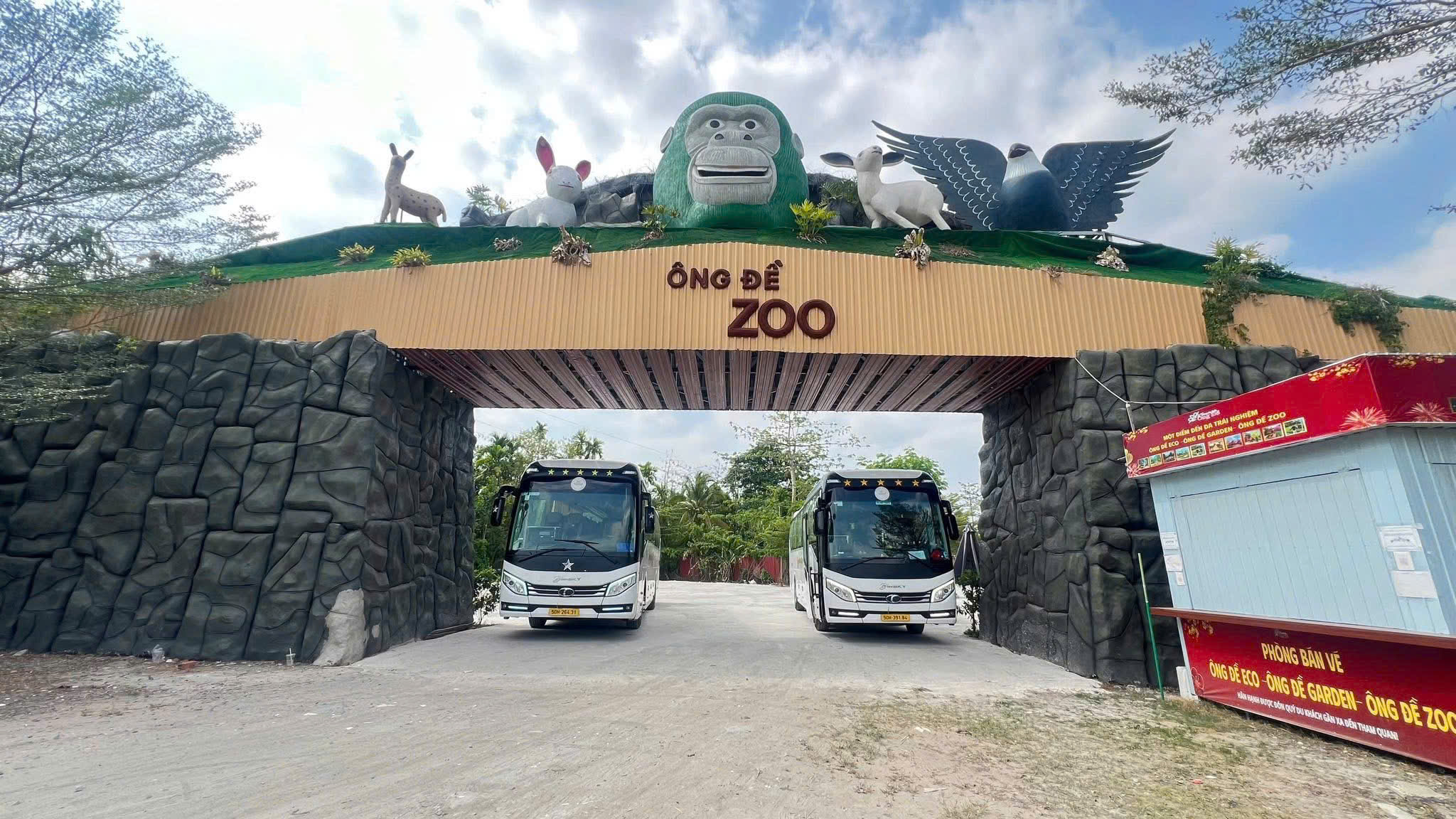 Thuê xe 29 chỗ Phan Rang theo giờ