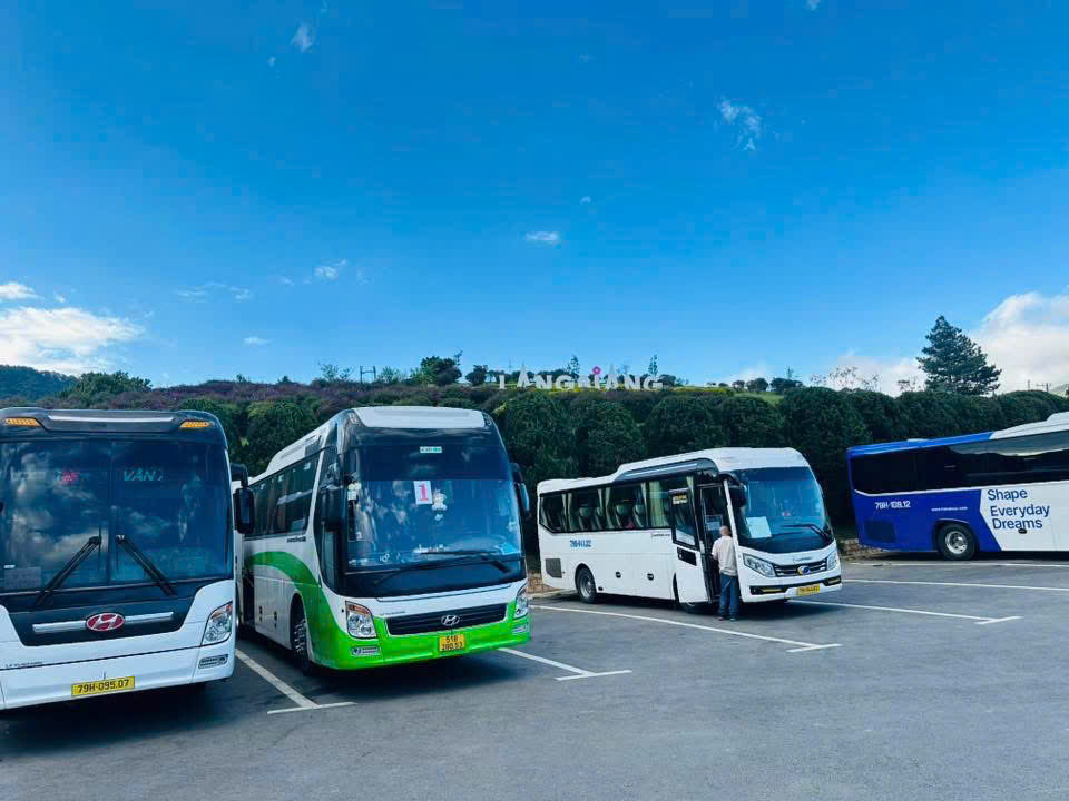 Thuê xe 29 chỗ Phan Rang theo giờ