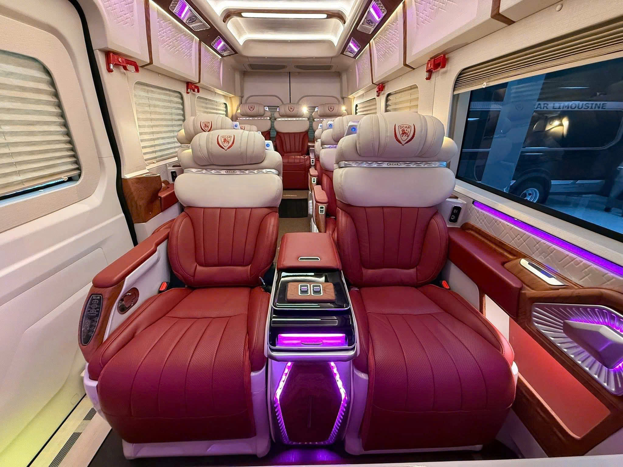 Thuê xe cao cấp Sài Gòn – Vĩnh Hy tiện nghi