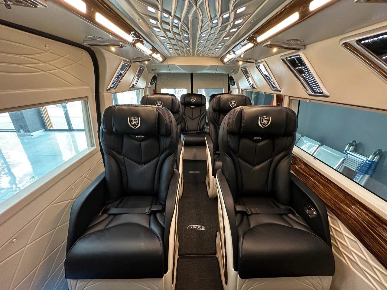 Thuê Xe Limousine Đà Lạt