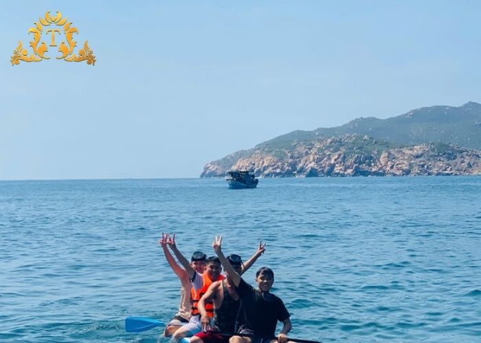 Tiện ích di động vượt trội khi thuê xe limousine công tác Vĩnh Hy