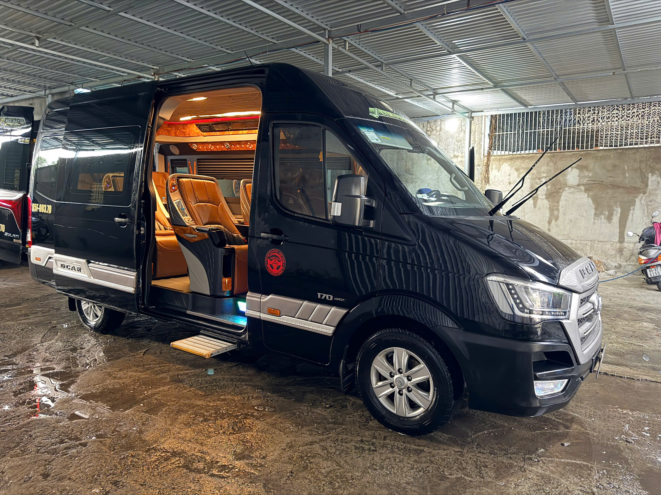 Thuê xe Limousine giá rẻ trọn gói