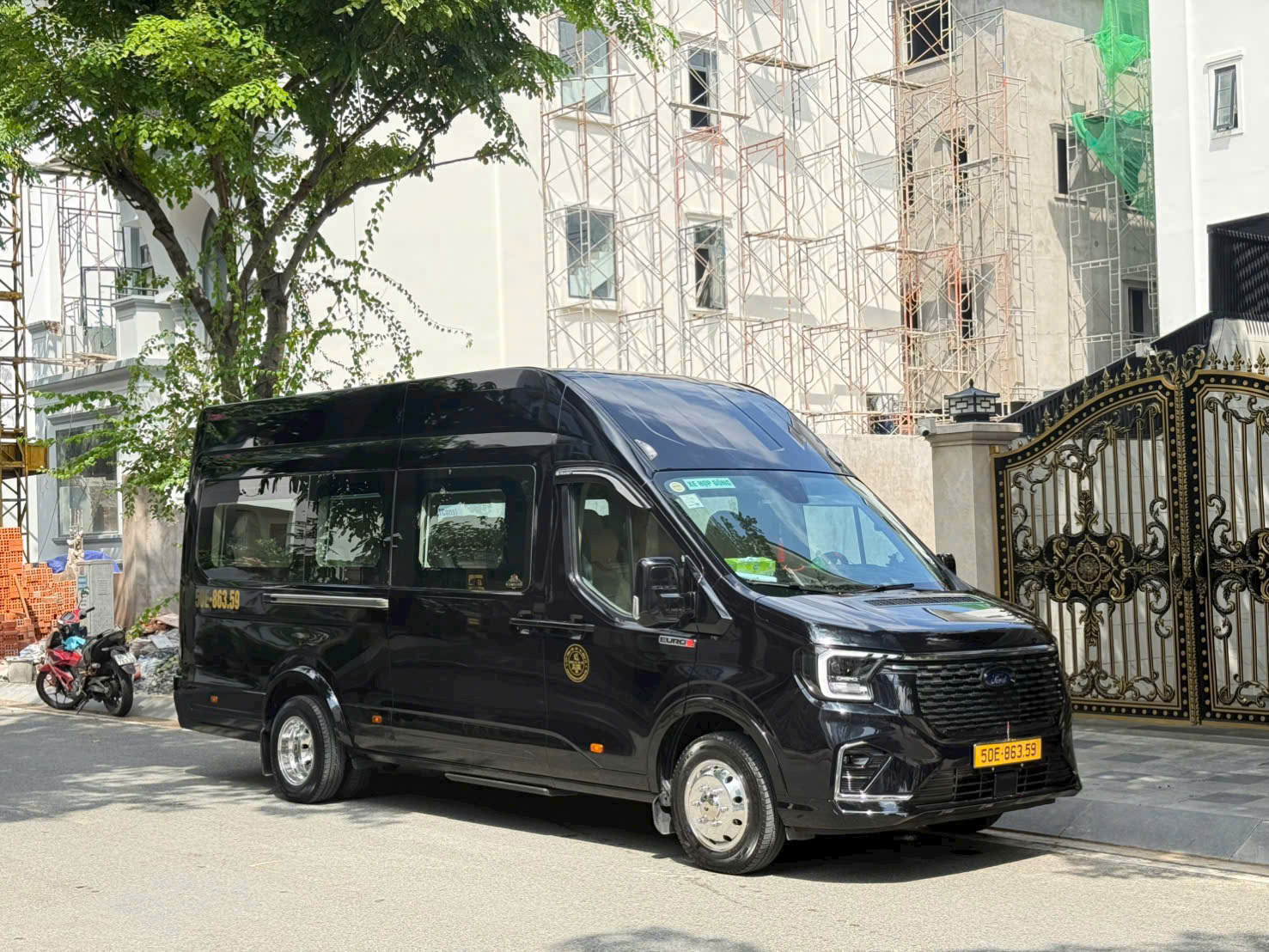 Thuê xe Limousine giá rẻ trọn gói