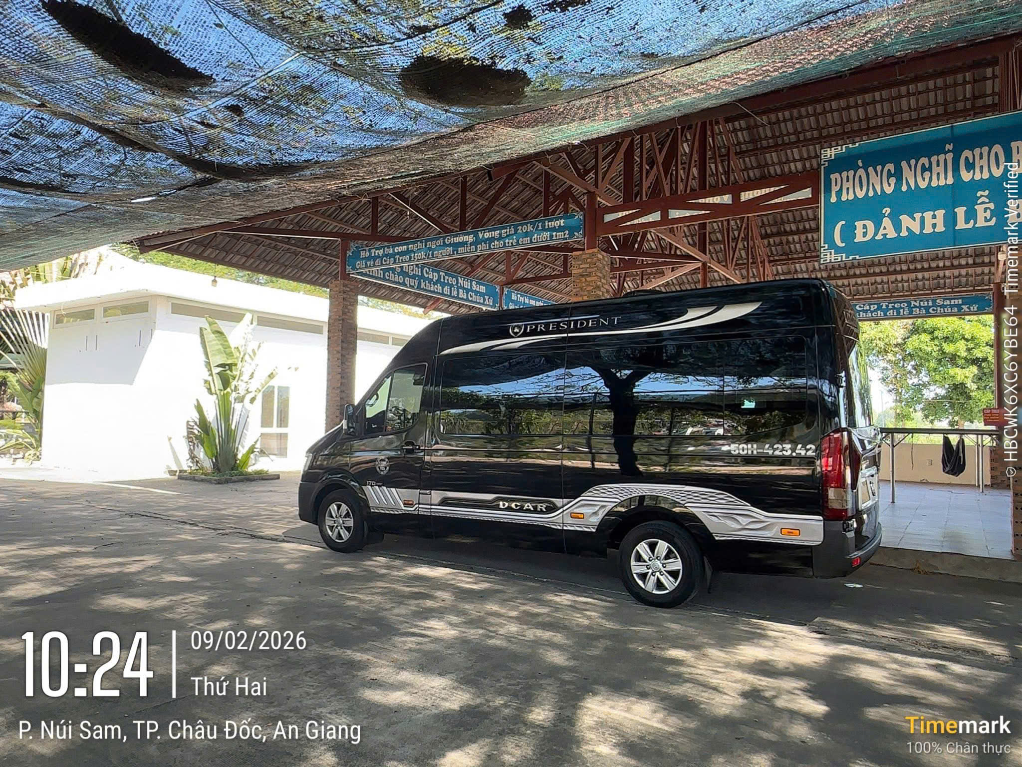 Thuê xe limousine Ninh Thuận Sài Gòn đón tận nhà