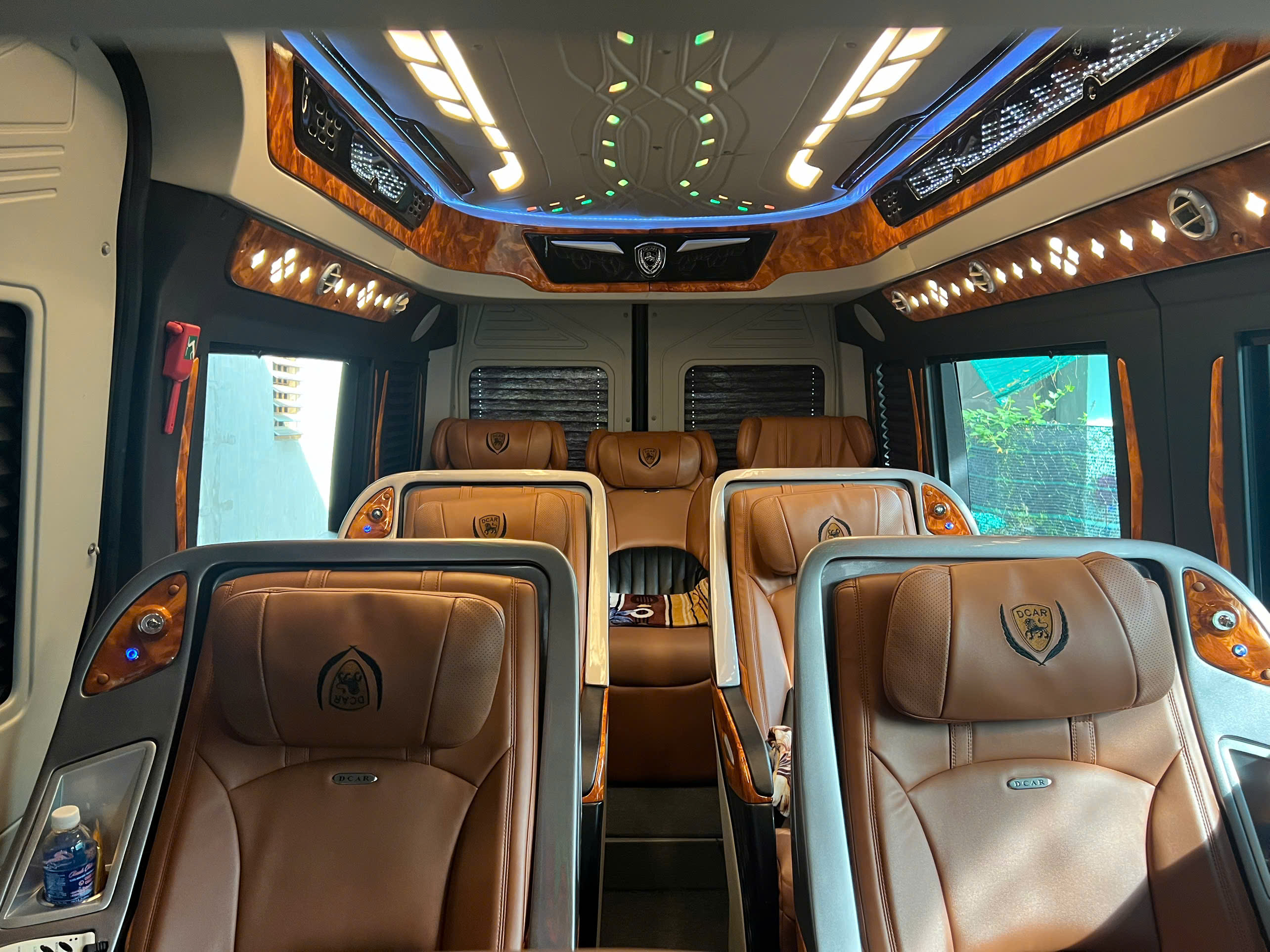 Thuê xe limousine Ninh Thuận Sài Gòn giá rẻ