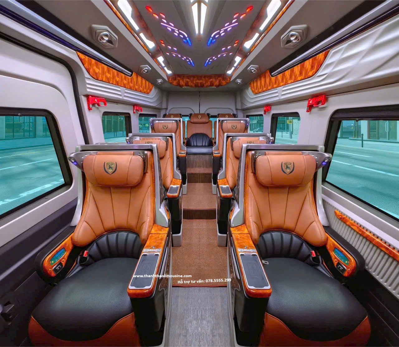 Thuê xe Limousine Quận 1 đi Cam Ranh