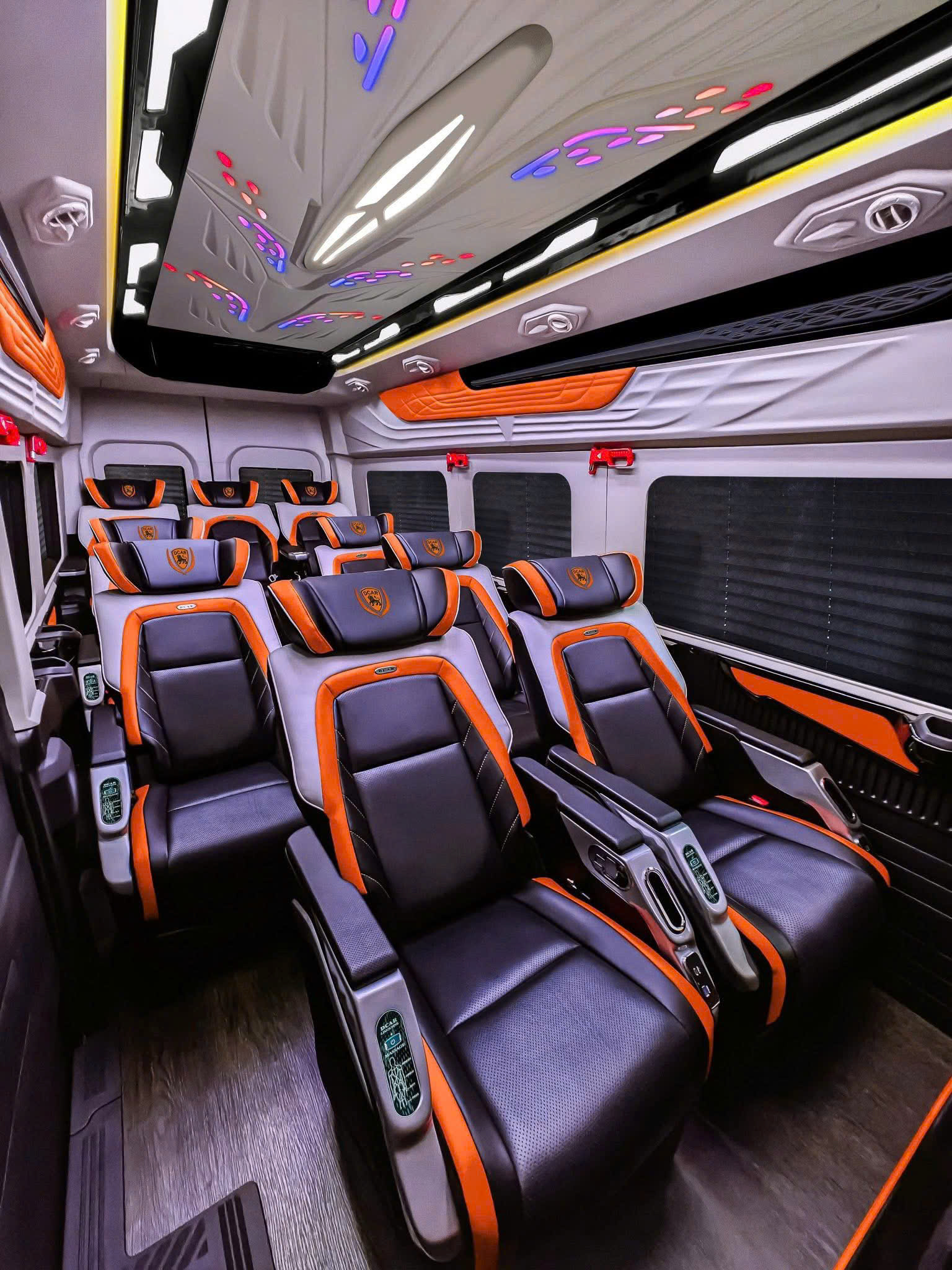 Thuê xe Limousine riêng Sài Gòn đi Cam Ranh