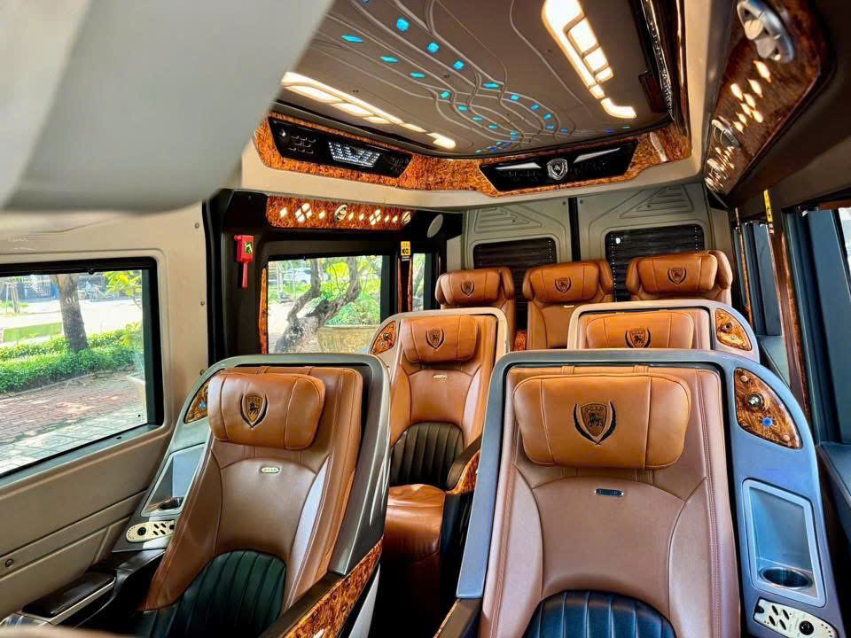 Thuê xe Limousine Sài Gòn - Cam Ranh giá tốt