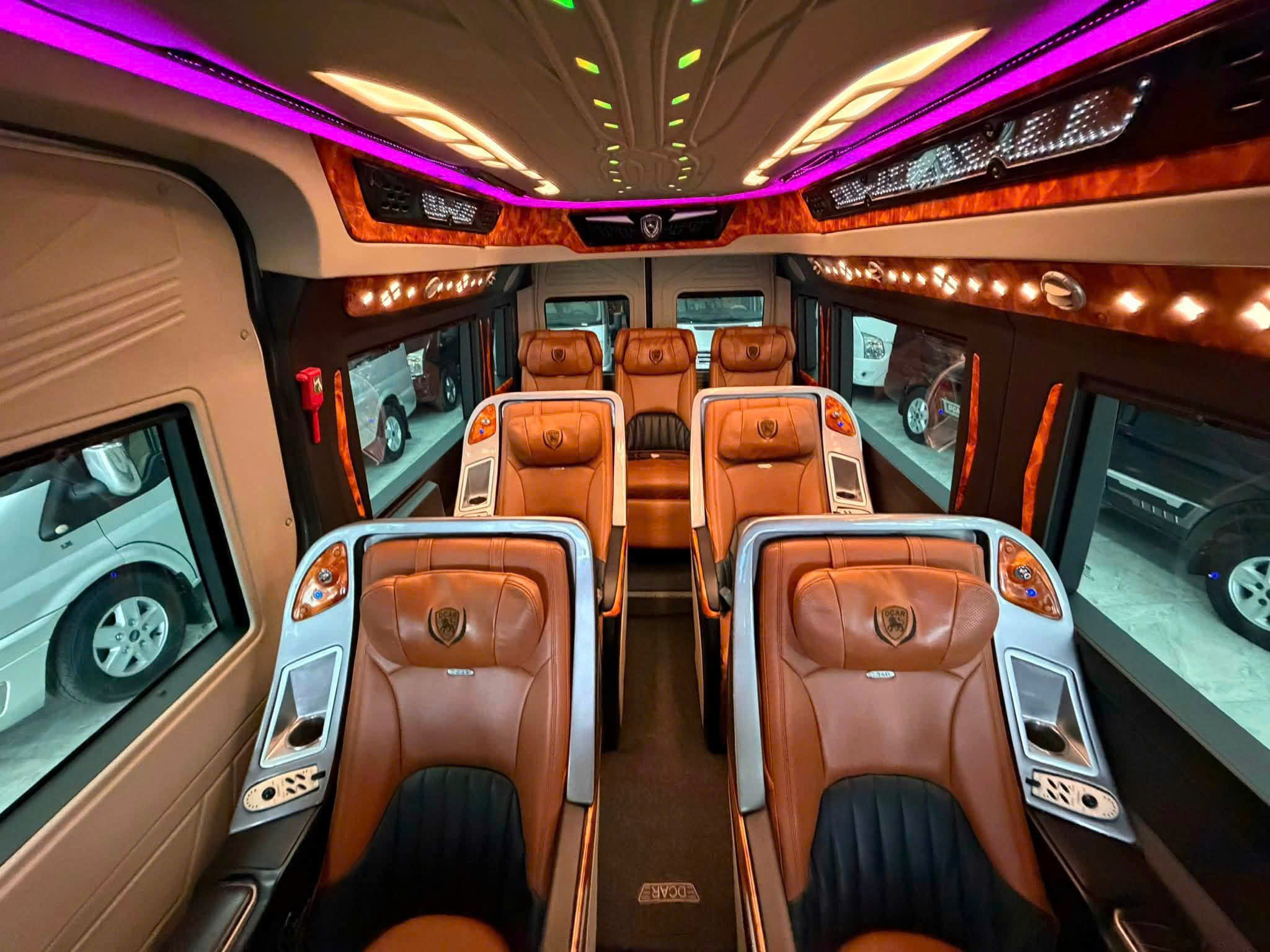 Thuê xe Limousine Sài Gòn đi Cam Ranh cho chuyến nghĩ dưỡng