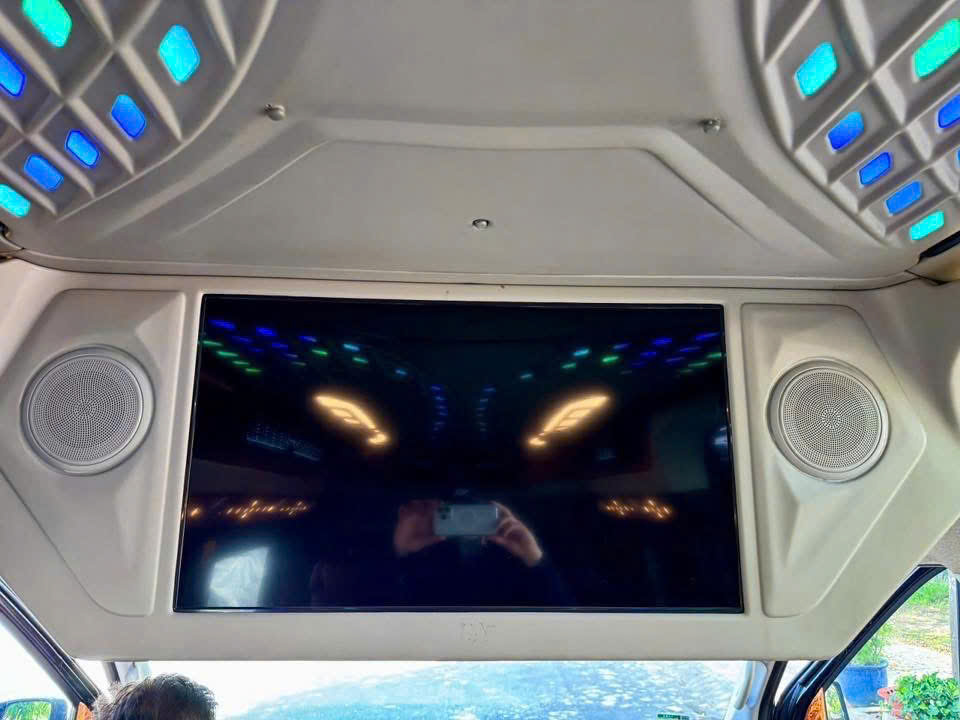 Thuê xe Limousine Sài Gòn đi Cam Ranh cho doanh nghiệp