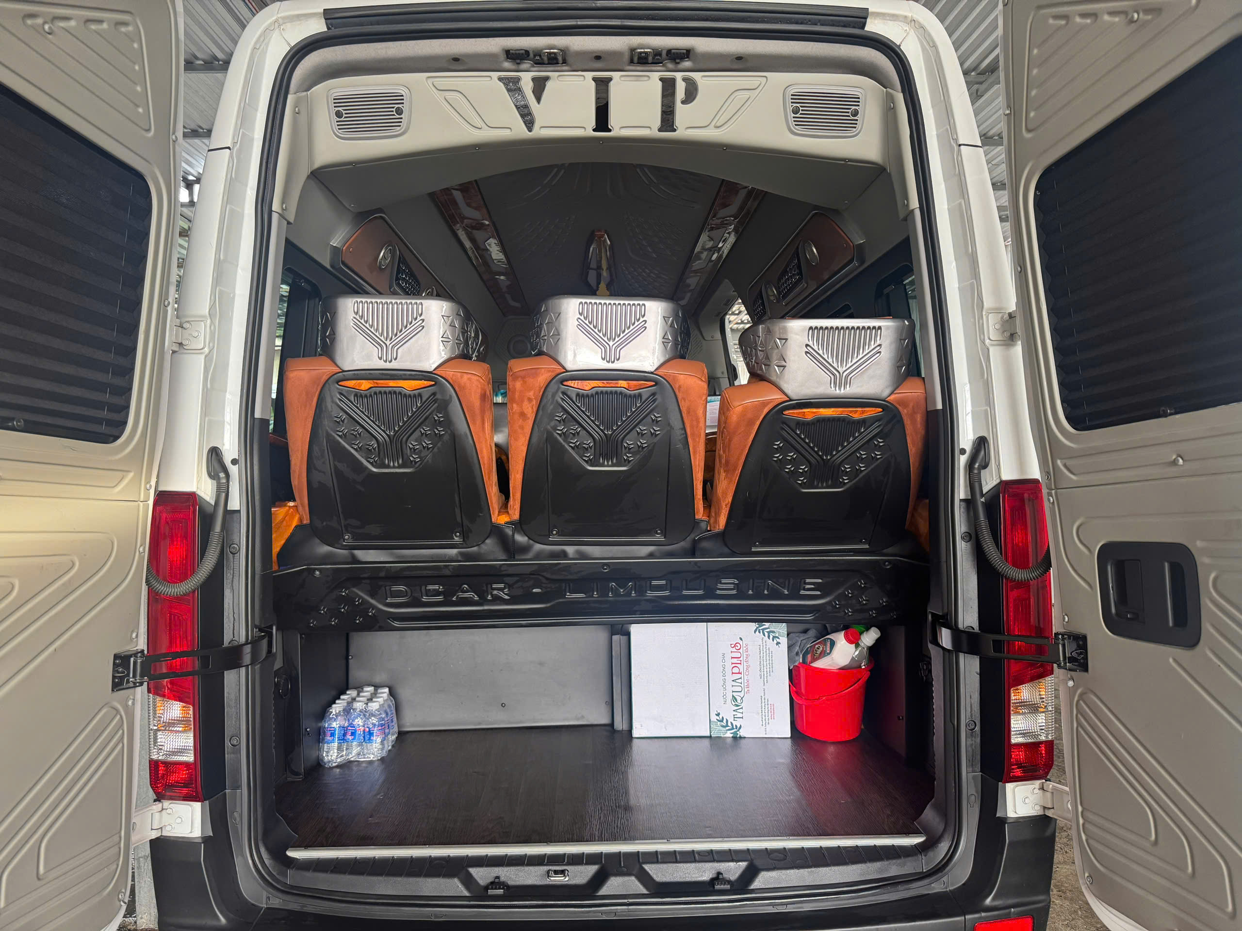 Thuê Xe Limousine Sài Gòn Đi Mũi Né