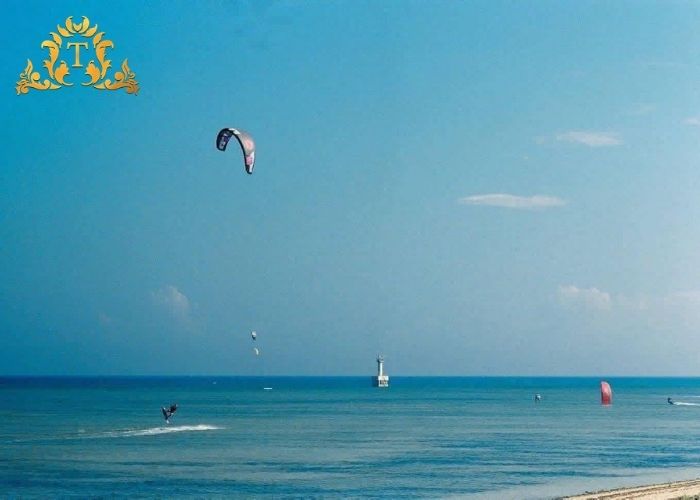 Vì sao có thể Thuê xe limousine đi Vĩnh Hy chỉ trong vài phút?