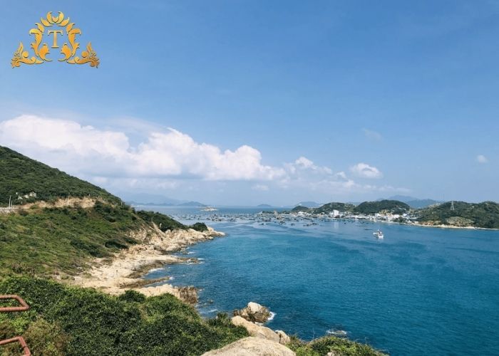 Tiện ích giải trí và nghỉ ngơi khi thuê xe limousine đi 1 ngày