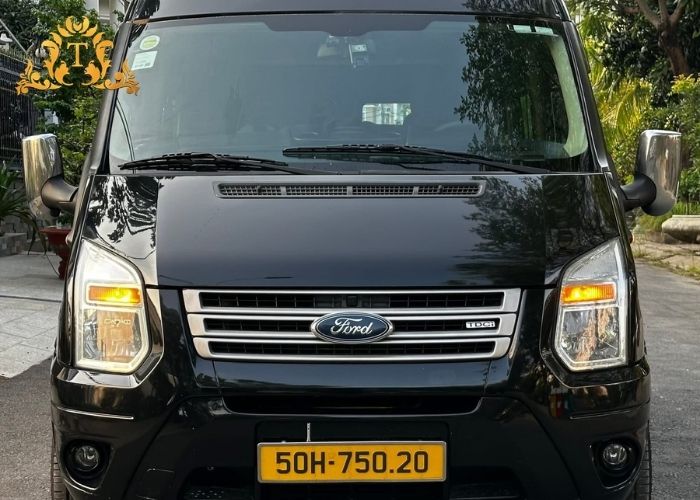 Ưu điểm khi thuê xe limousine Sài Gòn đi Vĩnh Hy trực 24/7