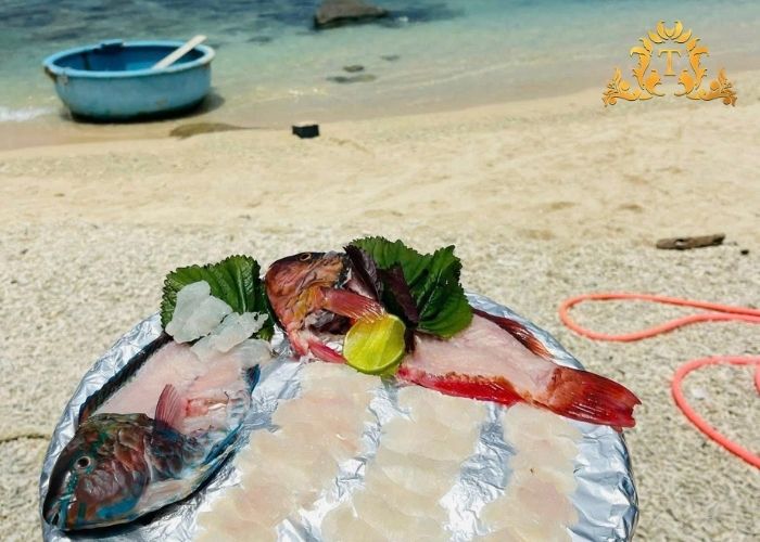 Thuê xe limousine giúp tối ưu chi phí khám phá vịnh biển đẹp nhất Ninh Thuận