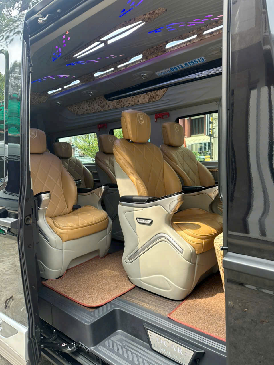 Thuê xe Limousine từ sân bay Liên Khương đi Sài Gòn